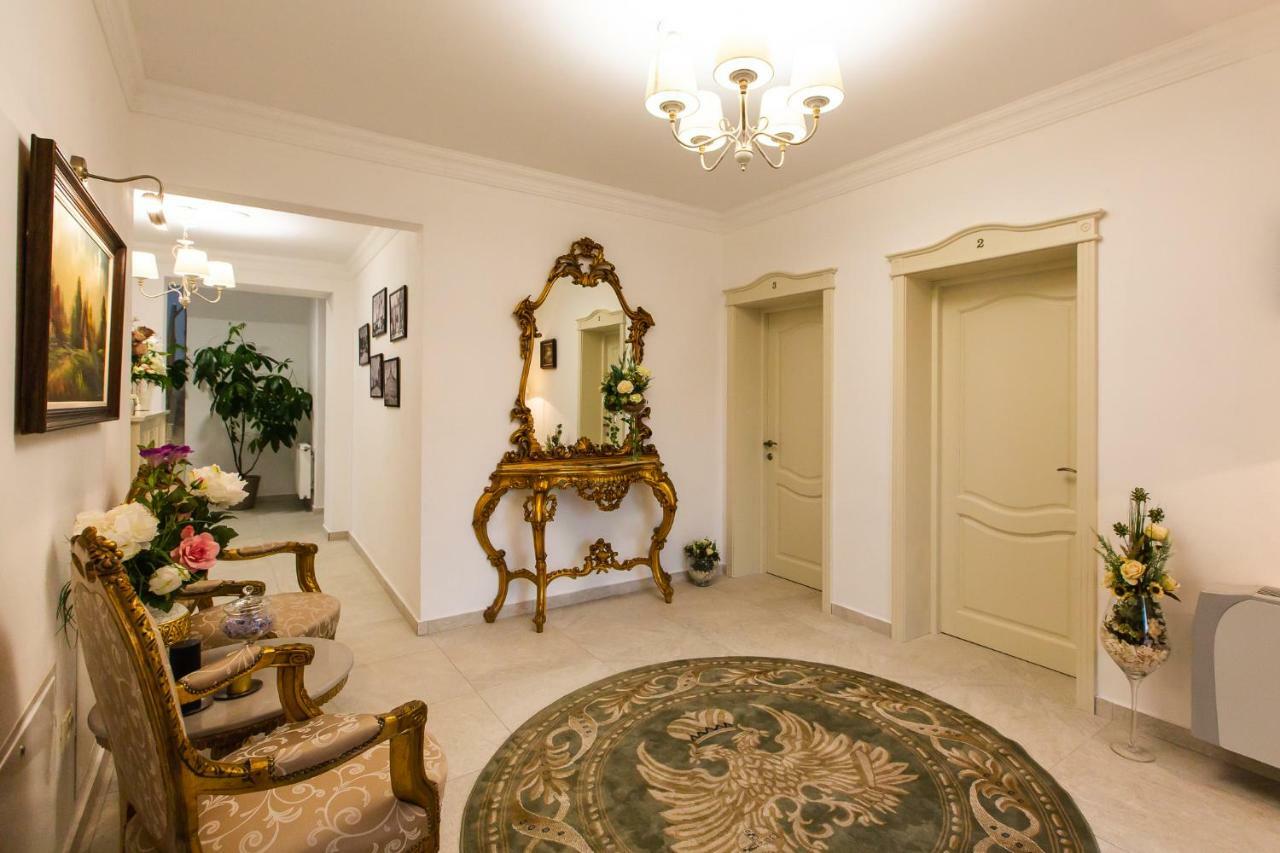 Ave, Alba! Hotel Алба Юлия Екстериор снимка